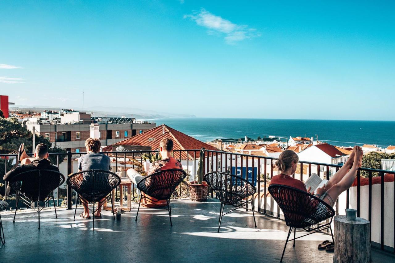Selina Boavista Ericeira Hostel Exterior photo